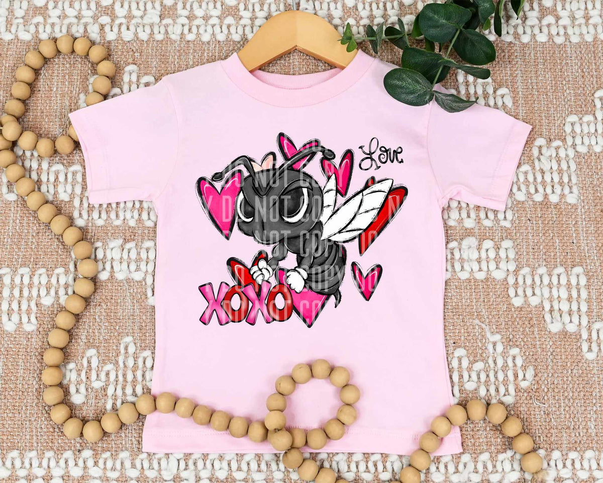 Xoxo black bee (caplinger) 73372 DTF transfer