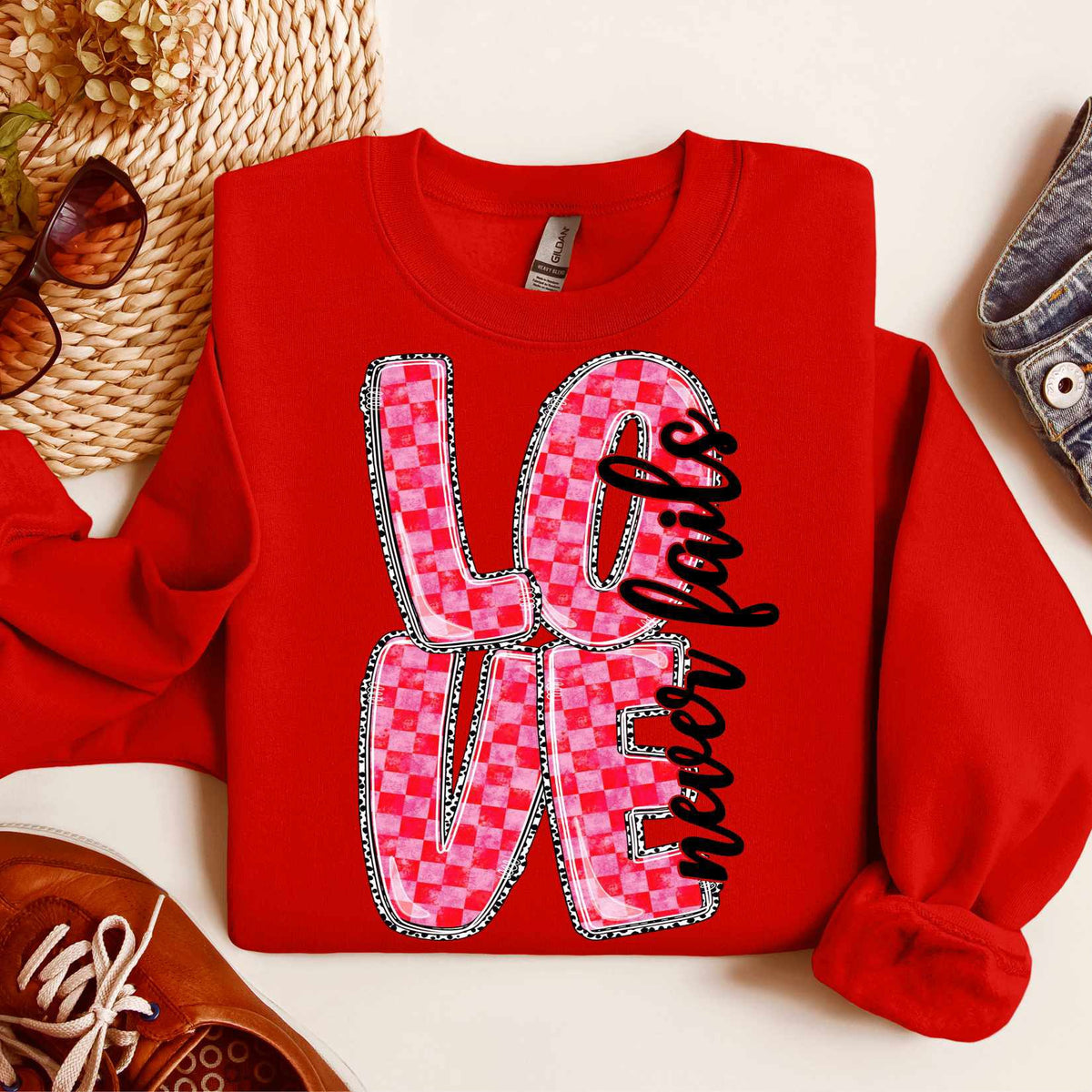 Love never fails (VP) 84032 DTF transfer