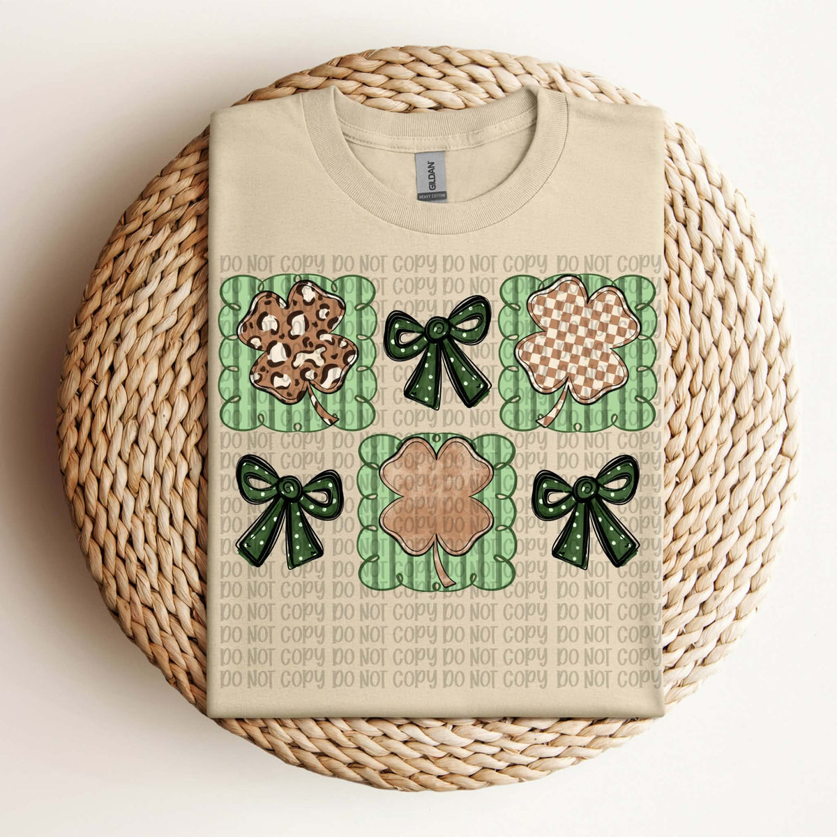 Stripe frames with bows and 4 leaf clovers (vp) DTF Transfer