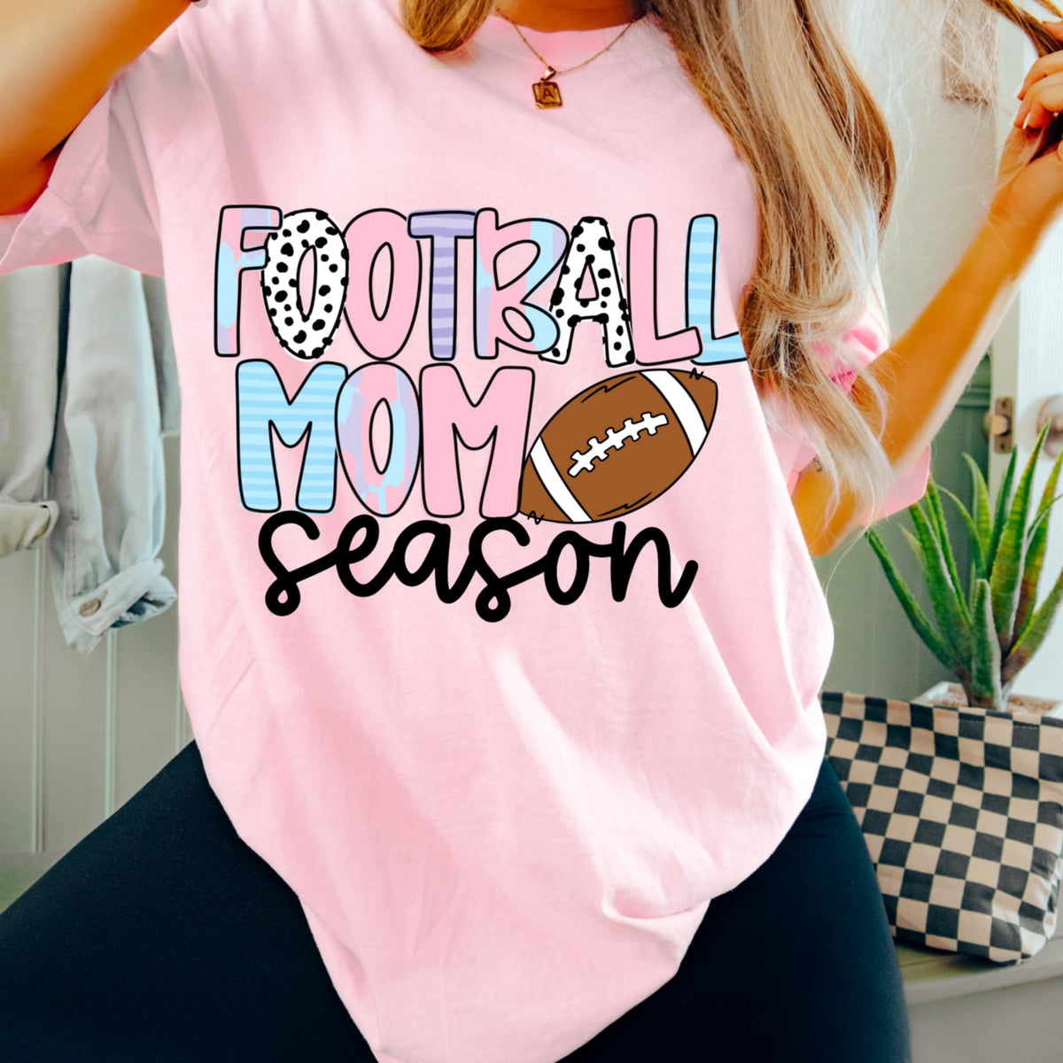 Football mom season pastel (CMD) 97822 DTF transfer