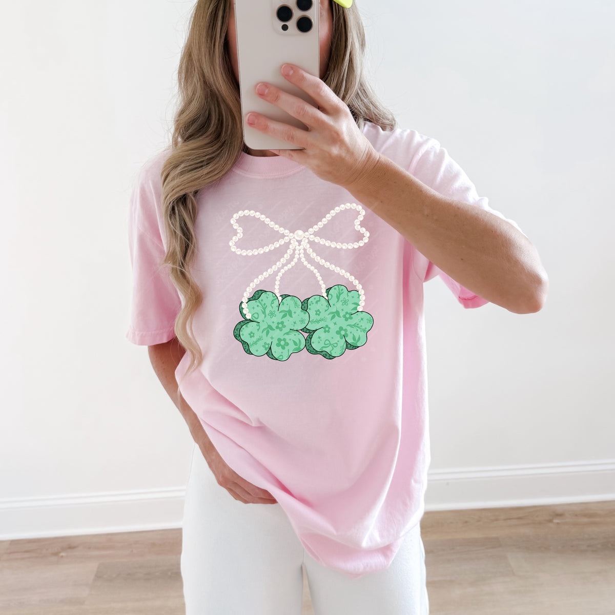 Shamrock cherries with pearl bow (black linework) (MZ) DTF Transfer