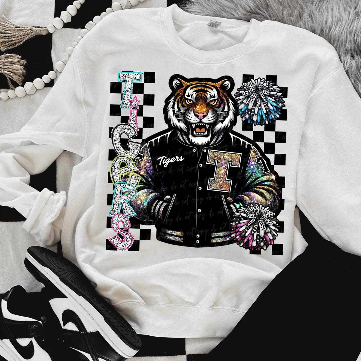 Tigers Dalmatian filled with mascot pom poms (VIRGO) 58048 DTF transfer