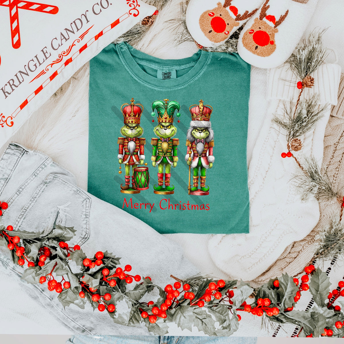 Green Nutcrackers 115094 DTF transfer
