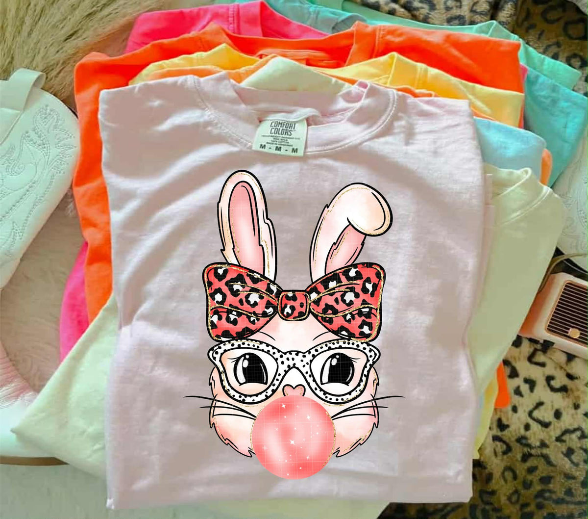 Bubblegum Bunny with pink leopard bow (linda) DTF Transfer