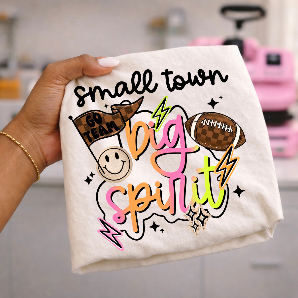 Small town big spirit (black) (CSC) DTF Transfer