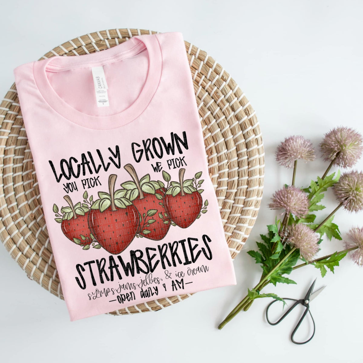 Locally grown strawberries (SDD) 91983 DTF transfer