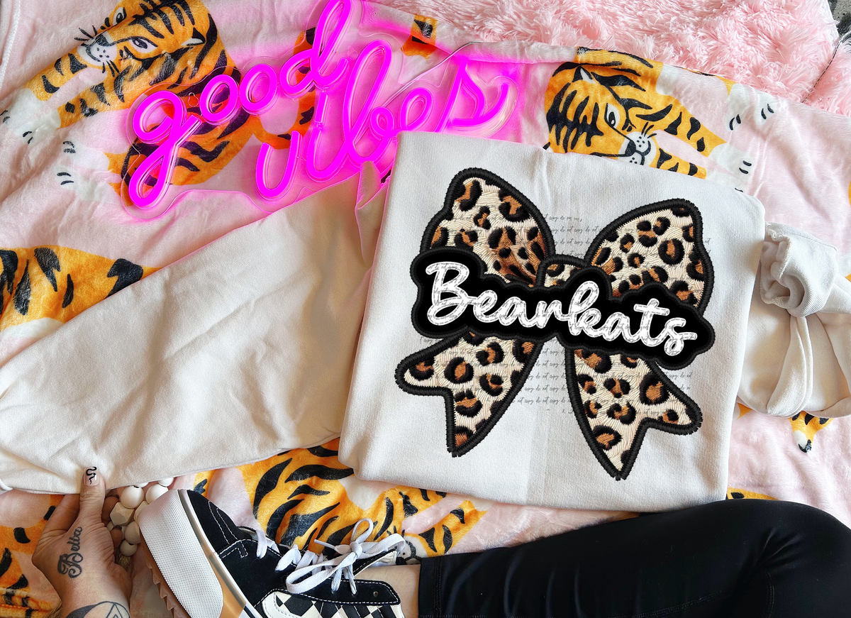 Bearcats Faux Embroidery Bow 30433 DTF transfer