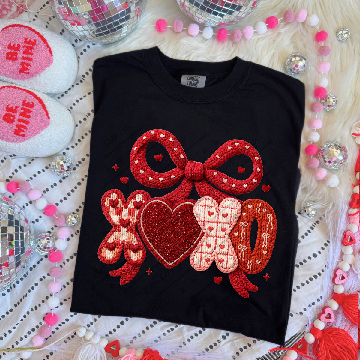 Xoxo faux yarn red bow DTF transfer