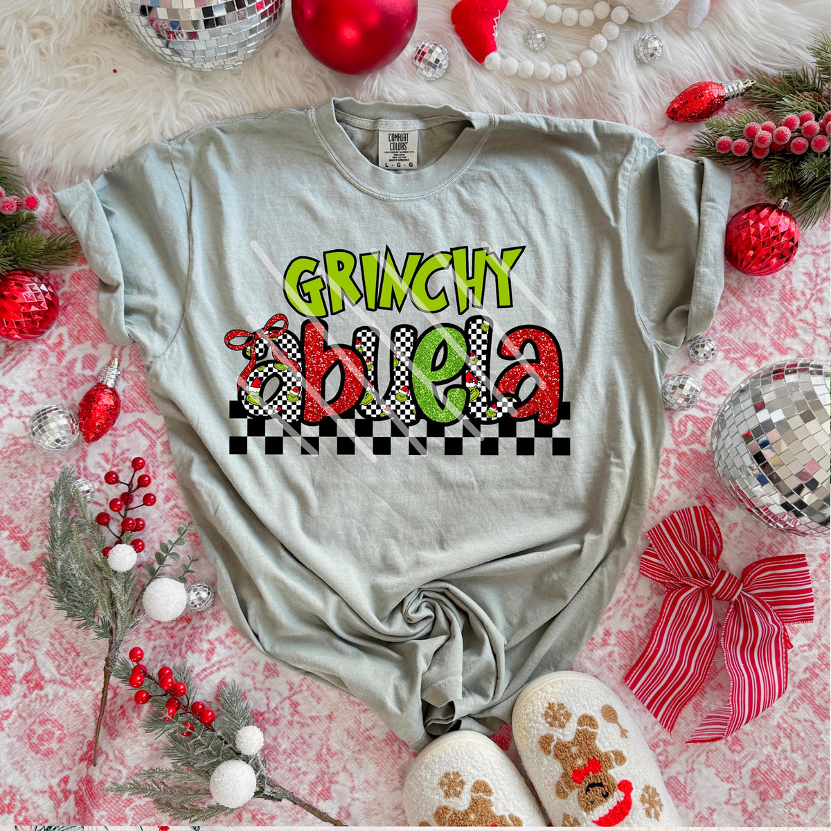 Greeny Abuela with bow (green on top) (MZ) 113626 DTF transfer
