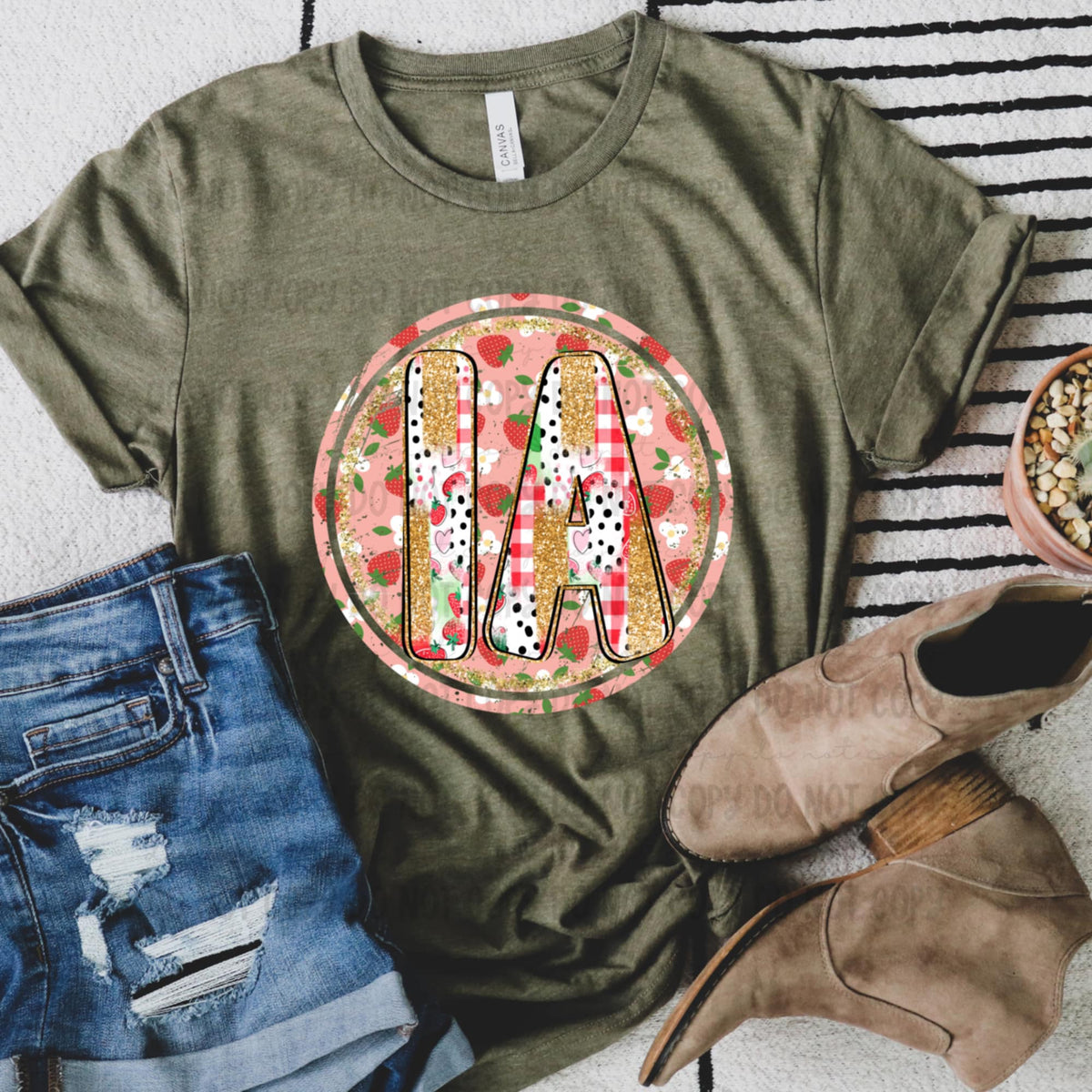 IA strawberry patterned circle (Revel) 92602 DTF transfer