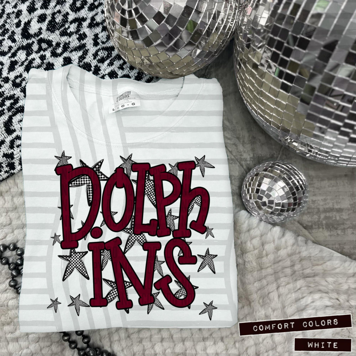 Maroon Staggered Mascots (Caplinger)