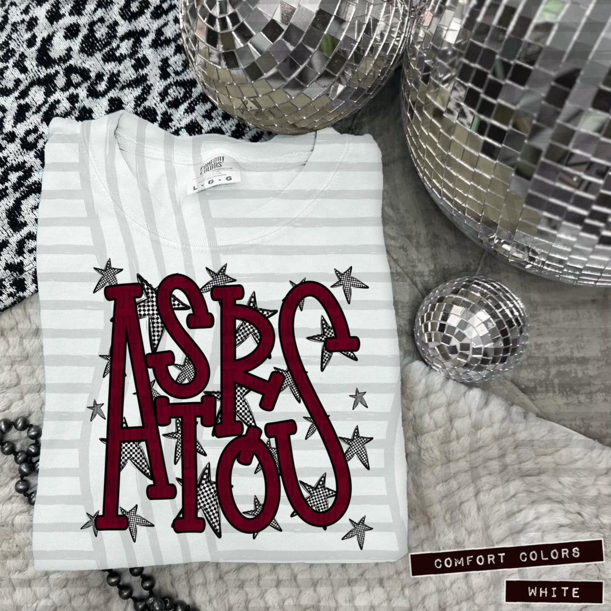 Maroon Staggered Mascots (Caplinger)