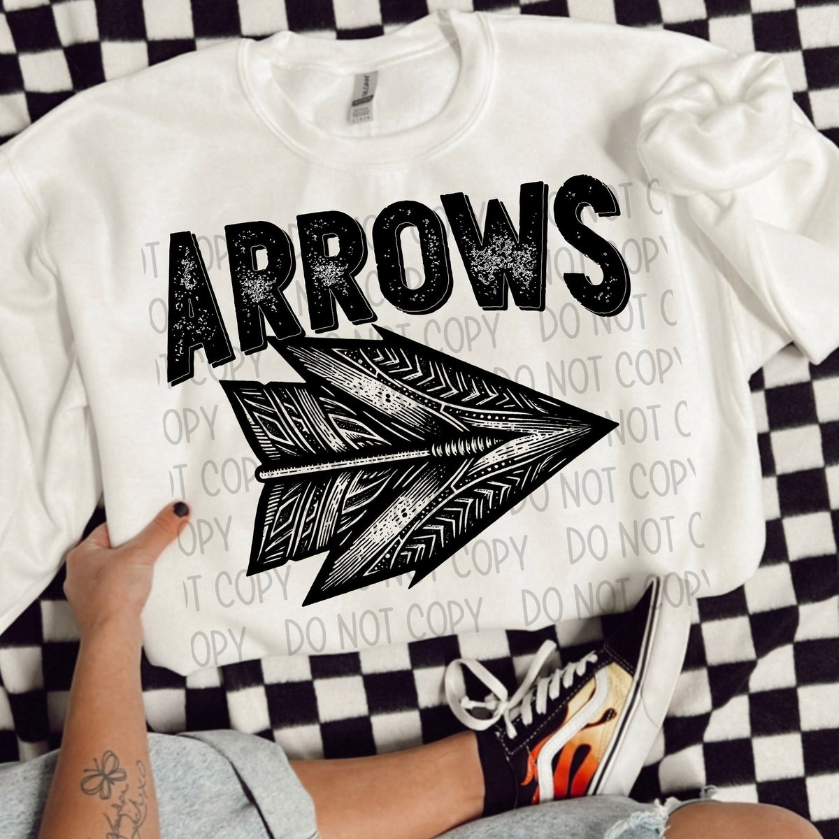 Arrows black/white outline DTF transfer