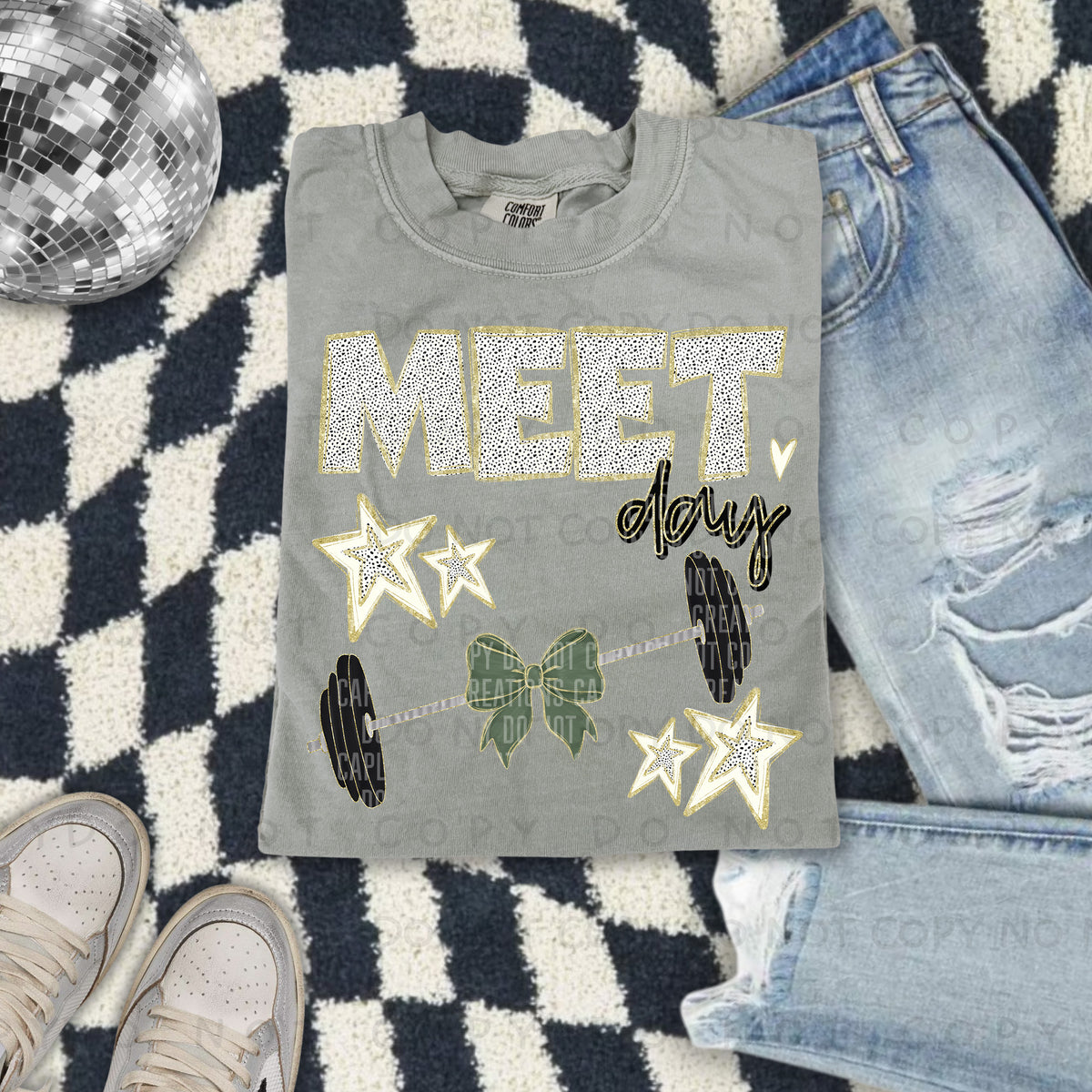 Meet day green bow background (Caplinger) DTF transfer