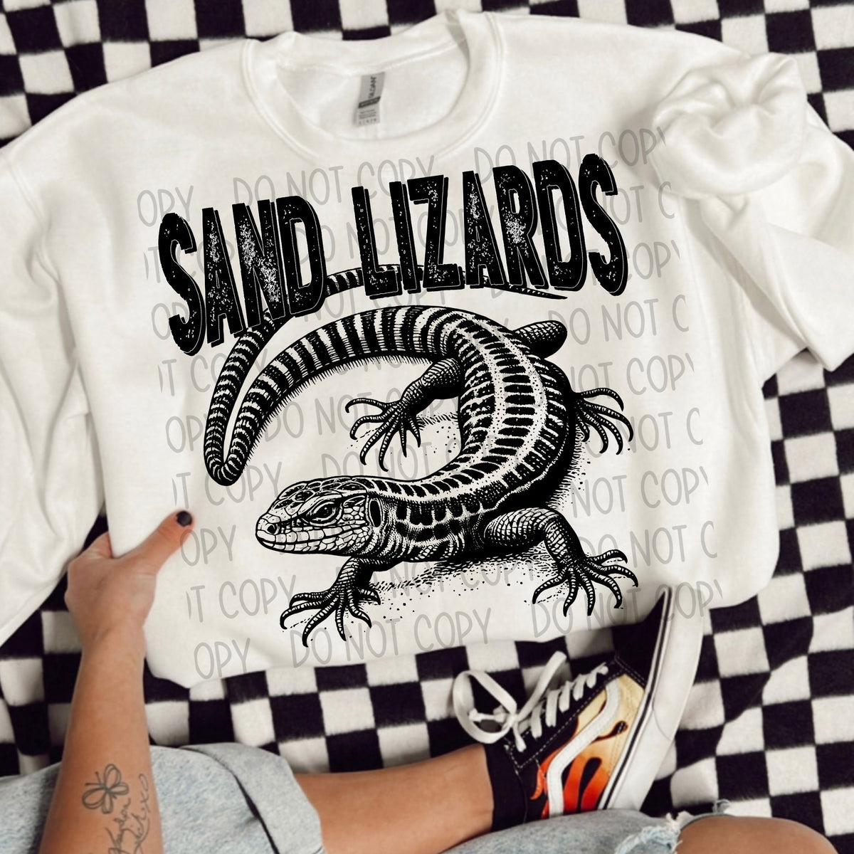 Sand lizards black/white outline DTF transfer