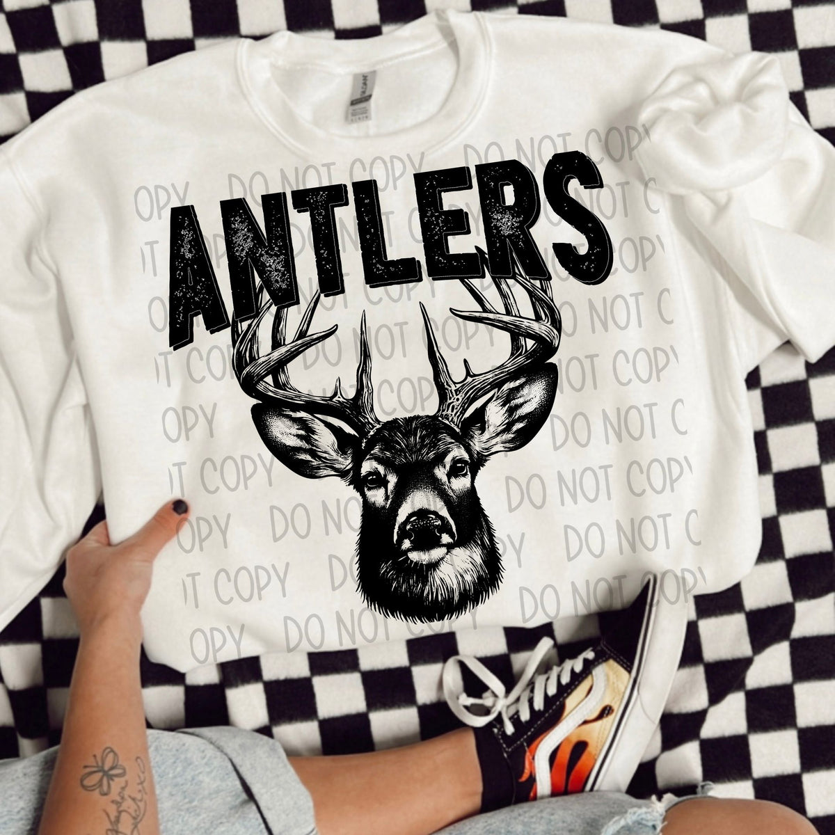 Antlers black/white outline DTF transfer