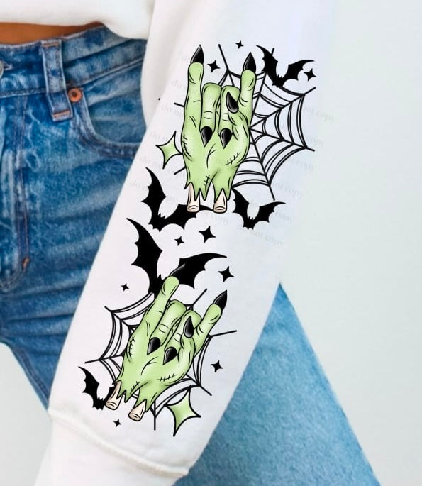 Witch hands black bats and webs (CSC) 55164 DTF transfer