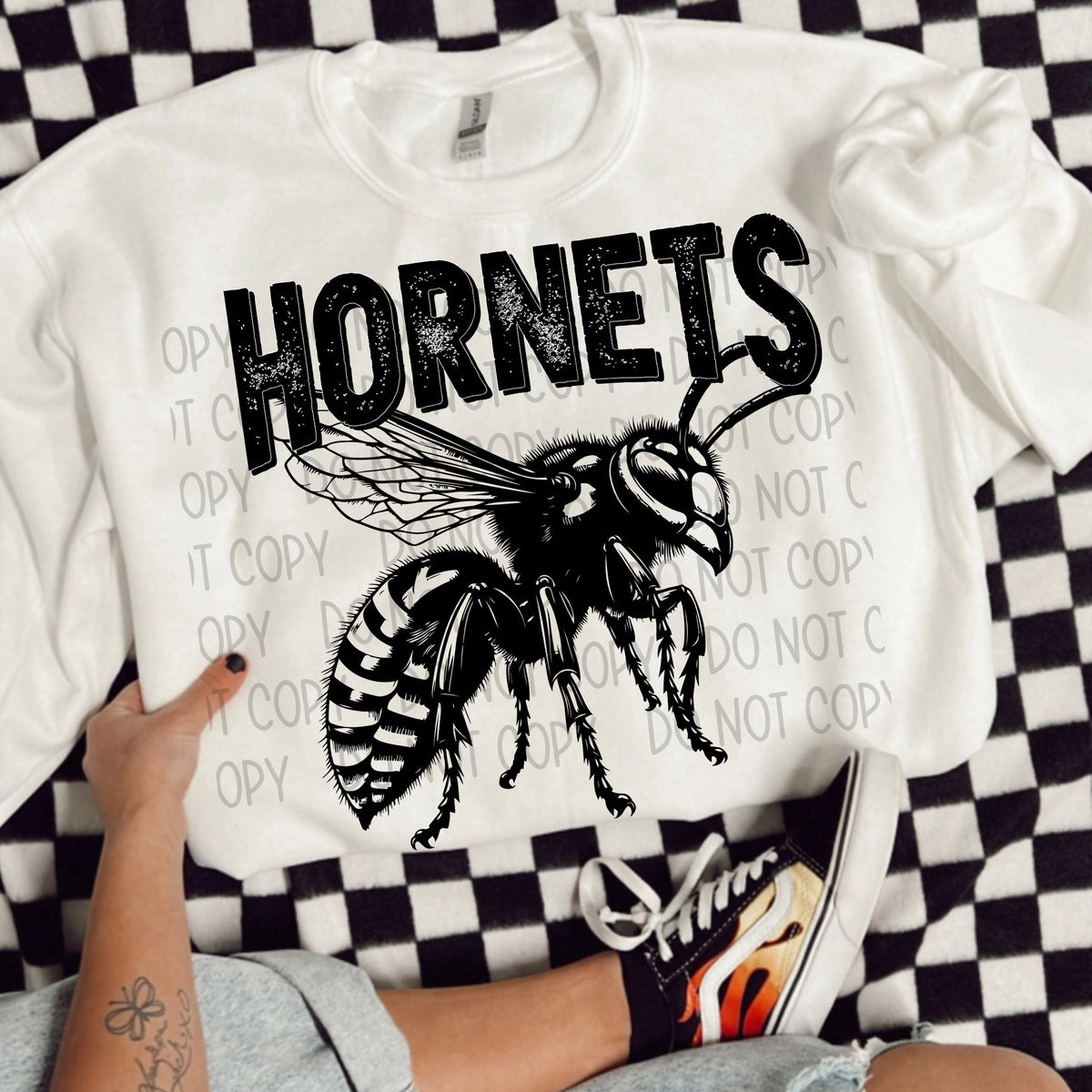 Hornets black/white outline DTF transfer