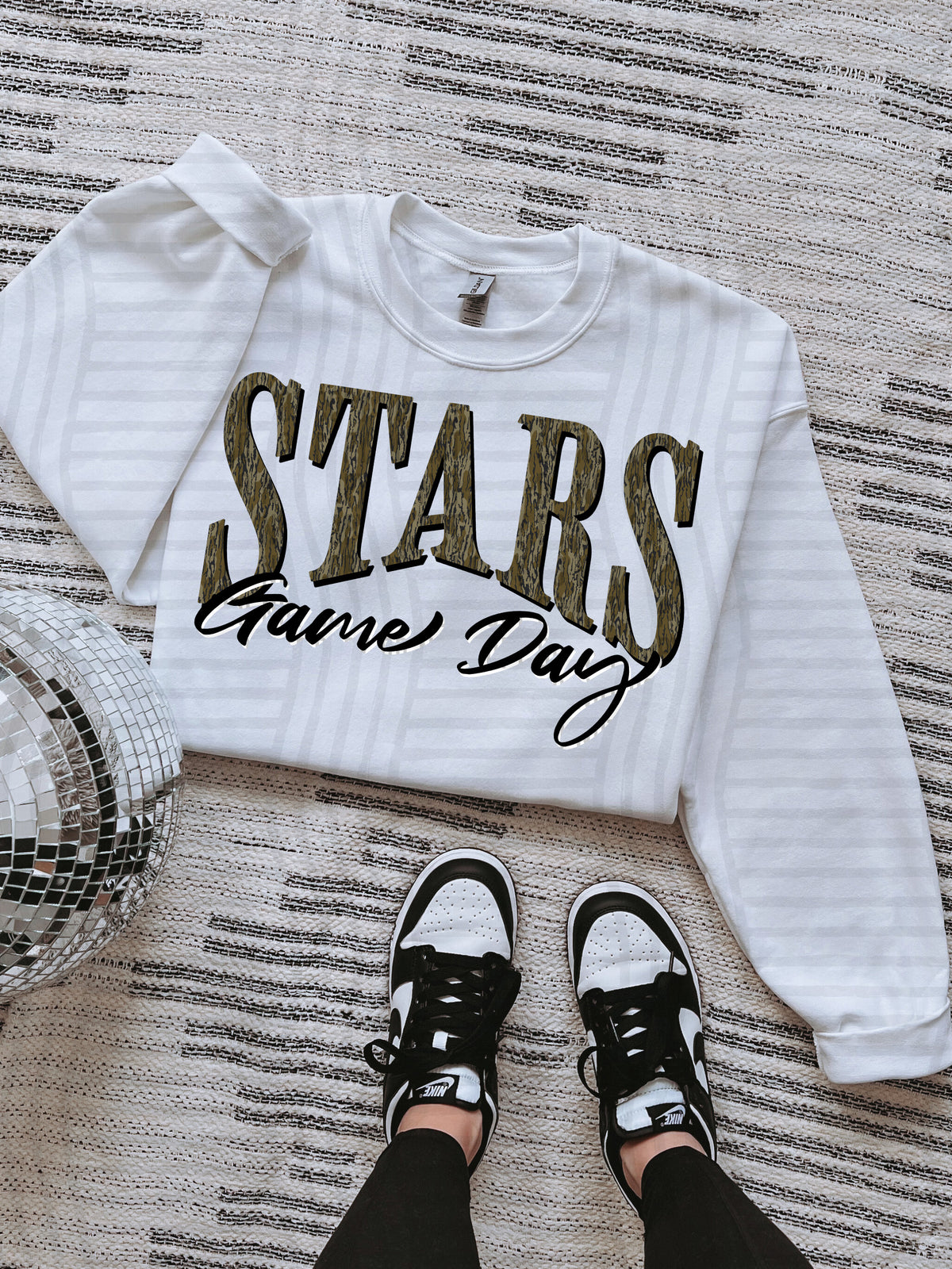 stars game day arched camo font (Caplinger) DTF Transfer