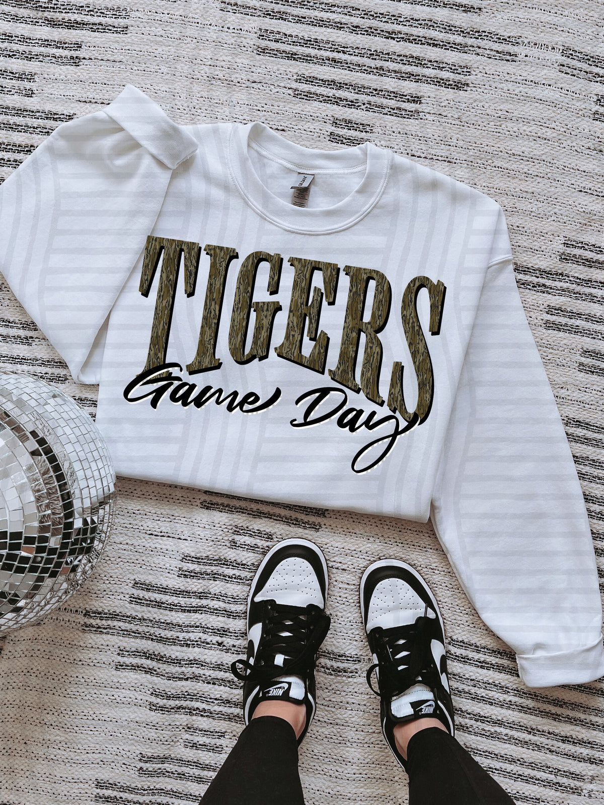 tigers game day arched camo font (Caplinger) DTF Transfer
