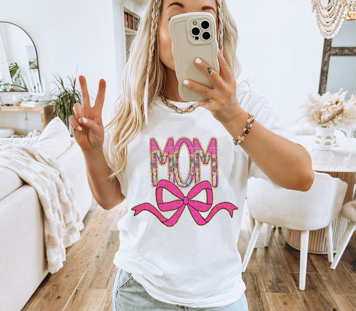 Leopard Mom Big Bow (Caplinger) DTF transfer