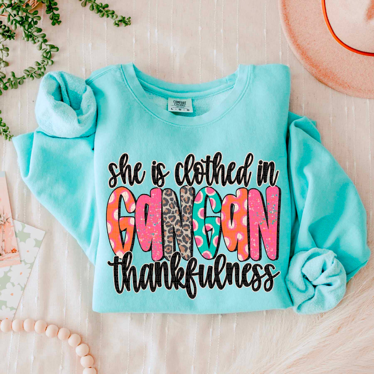 She is clothed in thankfulness gangan 53542 DTF transfer