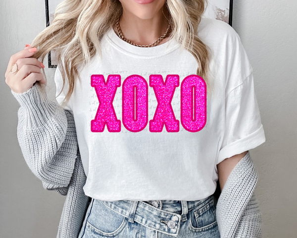 XOXO block letter hot pink 56364 DTF transfers