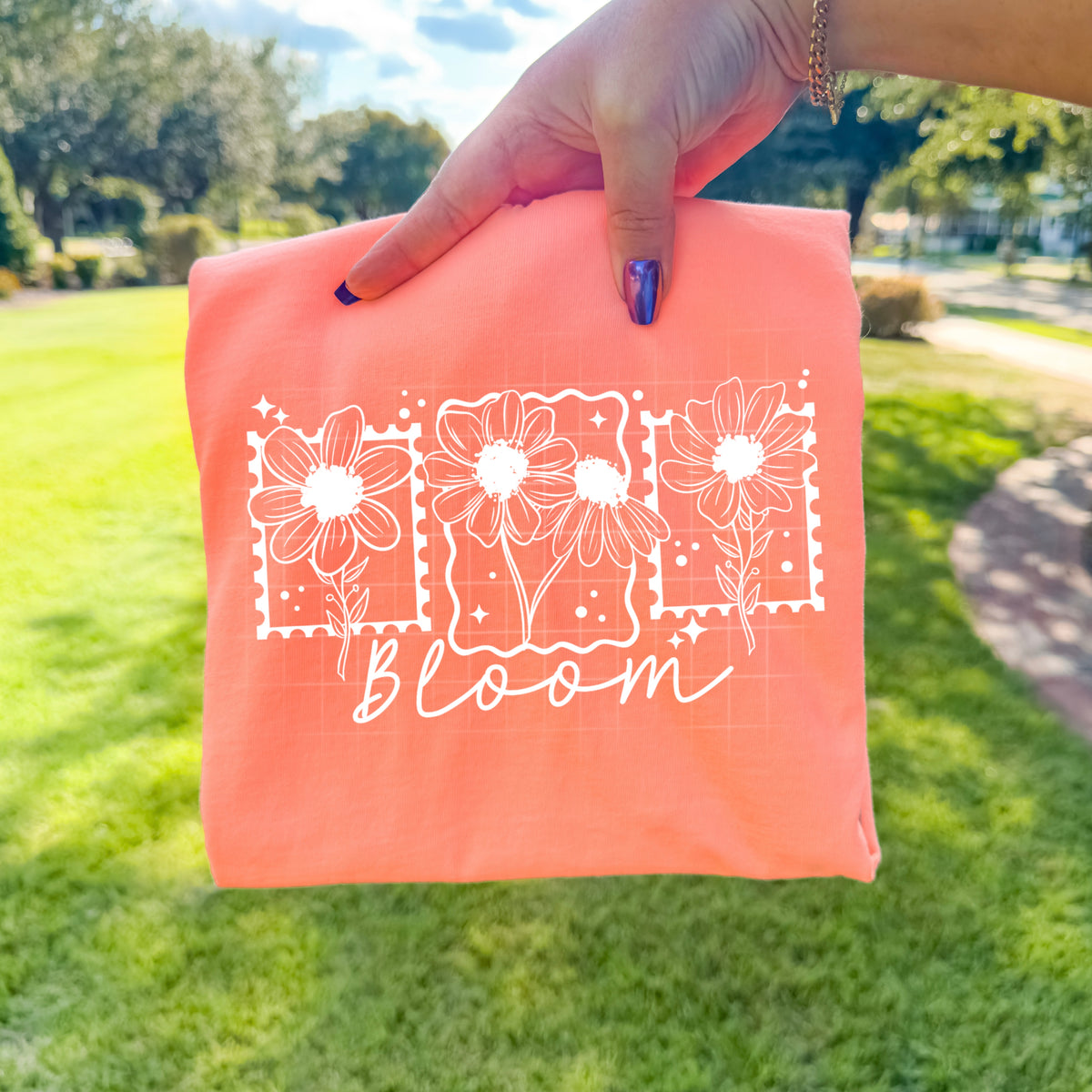 Bloom flower frames WHITE (CSC) DTF Transfer
