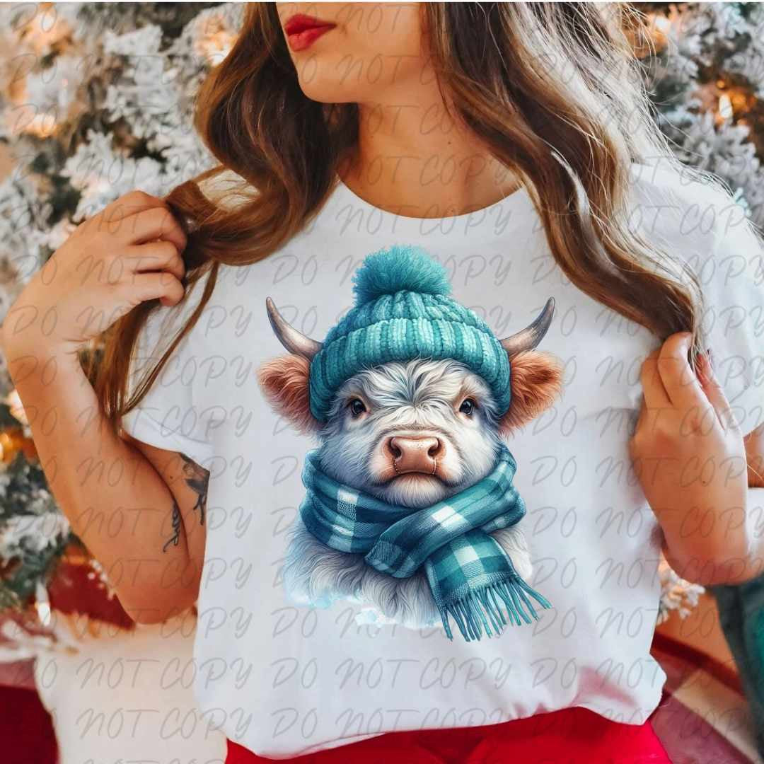 Cow with blue winter wear (vintage) 67298 DTF transfer