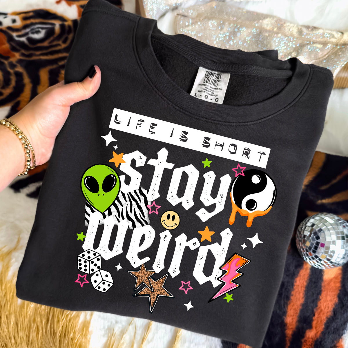 Life is short stay weird (white) (CSC) DTF Transfer