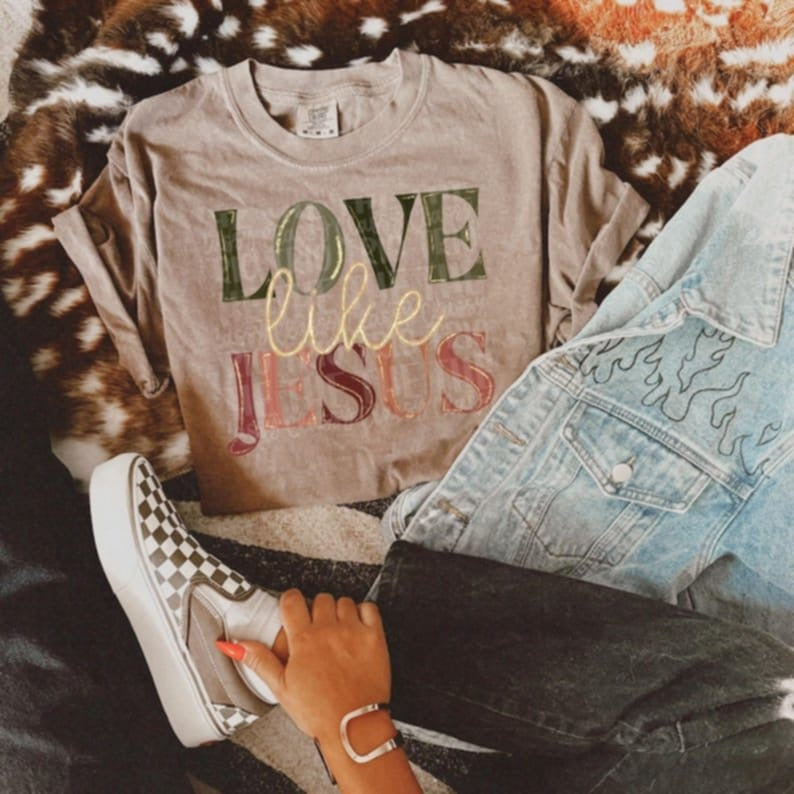 Love like Jesus green and red 95121 DTF transfer