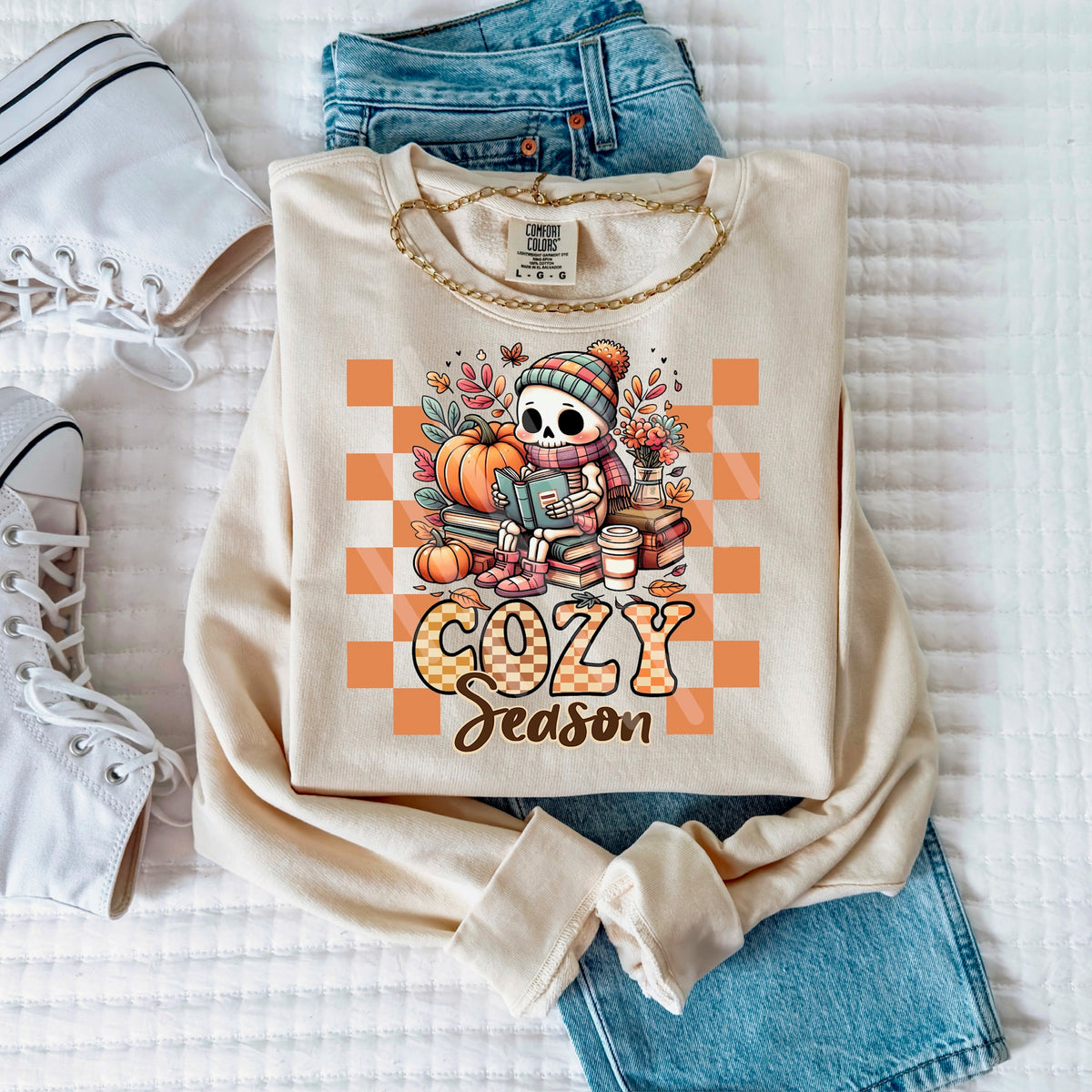 Cozy Season with ghost books and scarf WITH CHECKER  (WNDD) 114242 DTF transfer