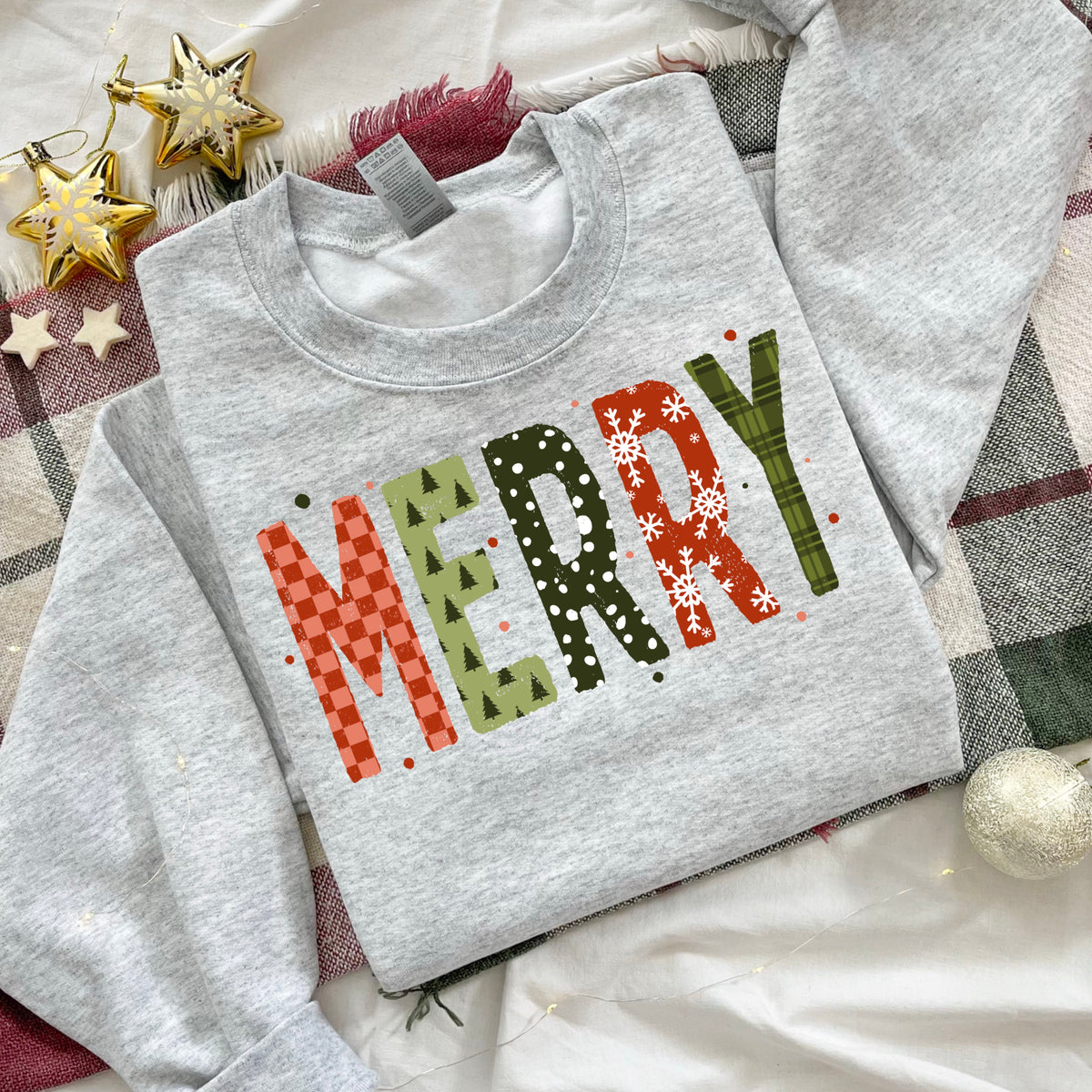 Merry red and green letters (CSC) DTF Transfer