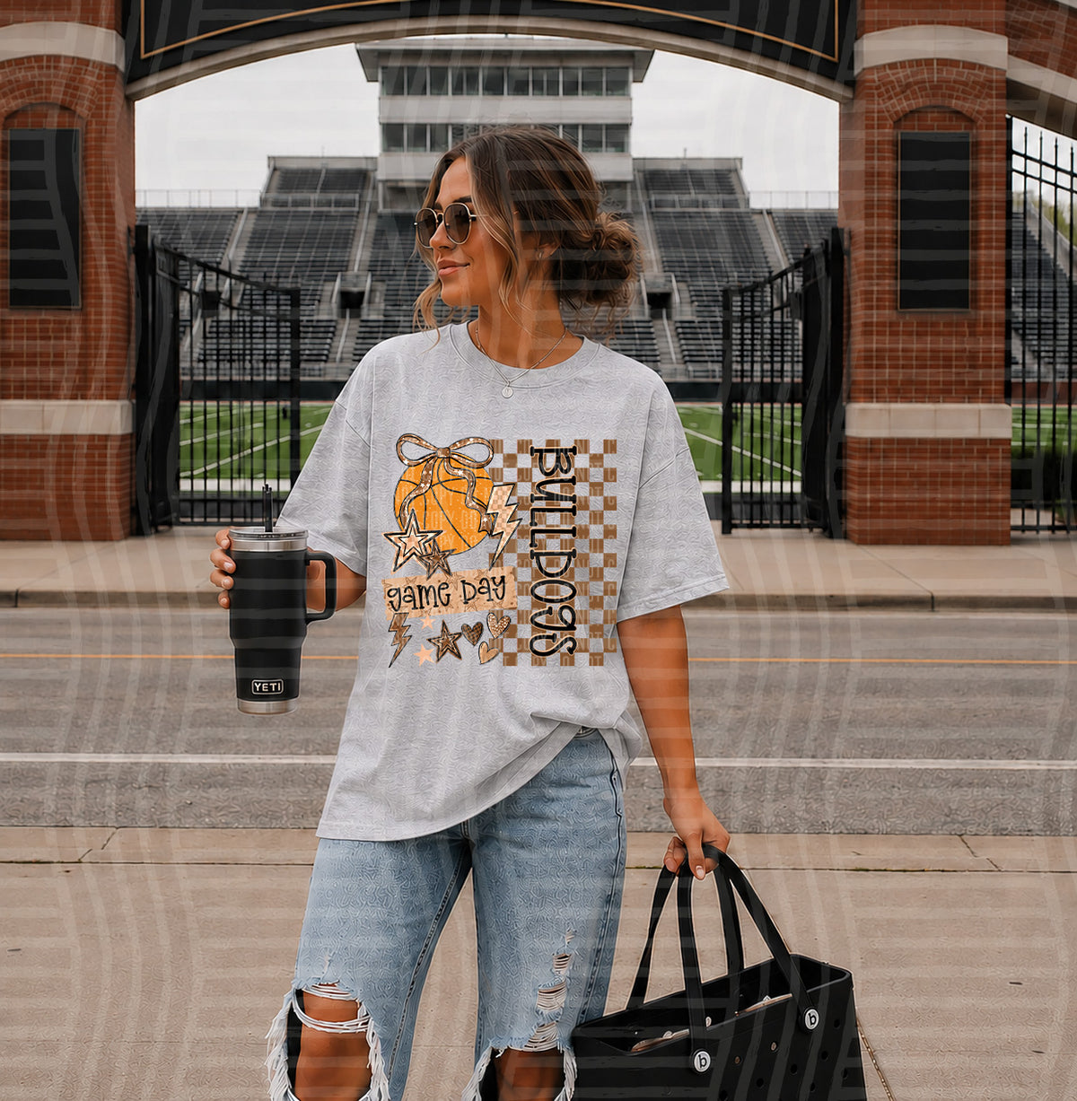 bulldogs glittery gameday basketball (caplinger) DTF transfer
