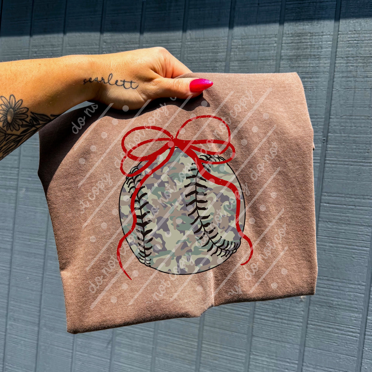 Camo ball red thin bow (MZ) DTF Transfer
