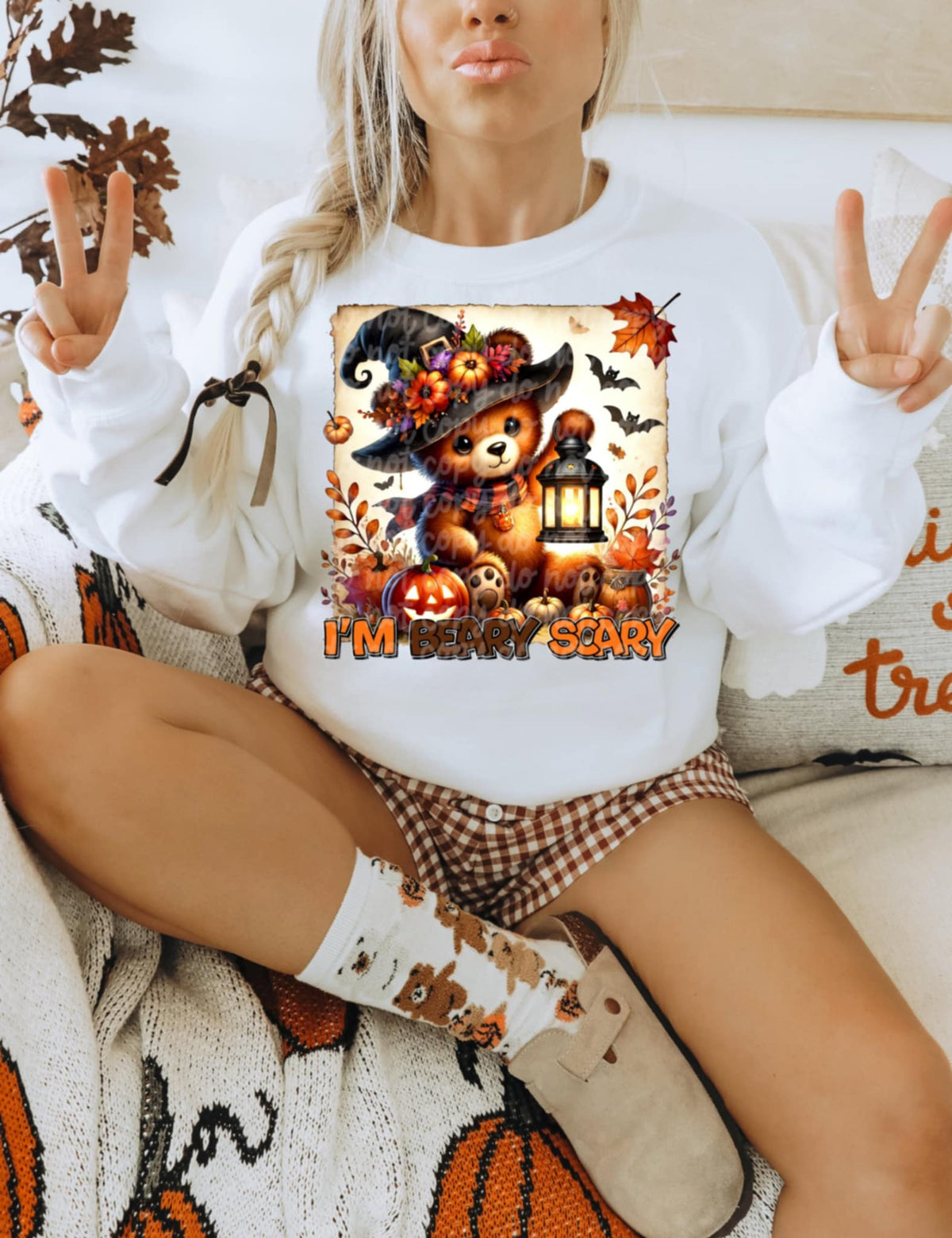 Beary Scary bear with witch hat (DD) DTF transfer