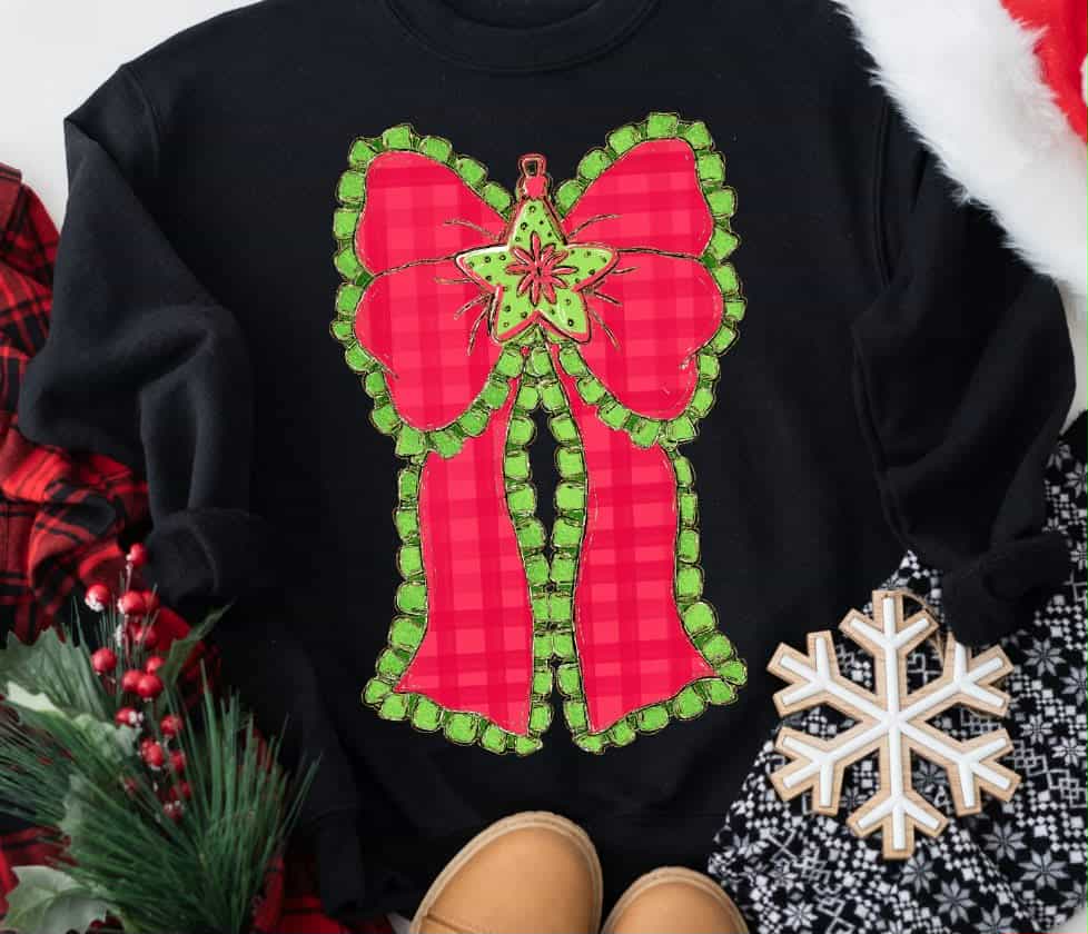 Red and Green bow with star ornament (s&g) DTF Transfer