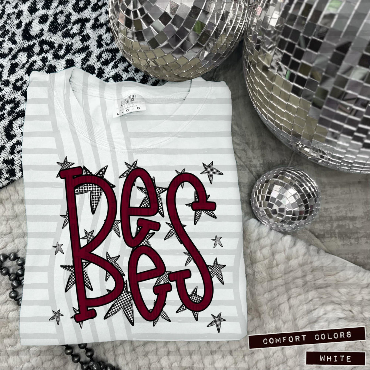 Maroon Staggered Mascots (Caplinger)