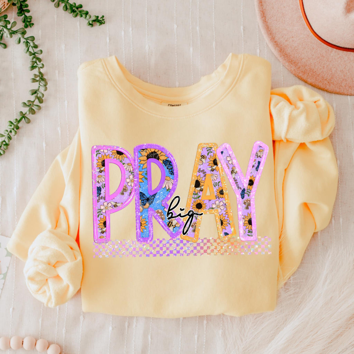Pray big checkered purple R 85794 DTF transfer