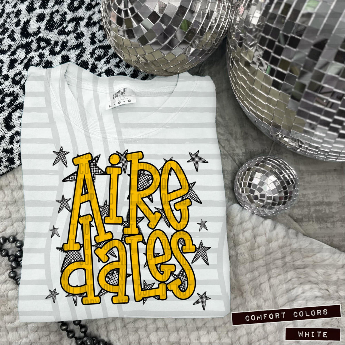 Yellow Staggered Mascots (Caplinger)