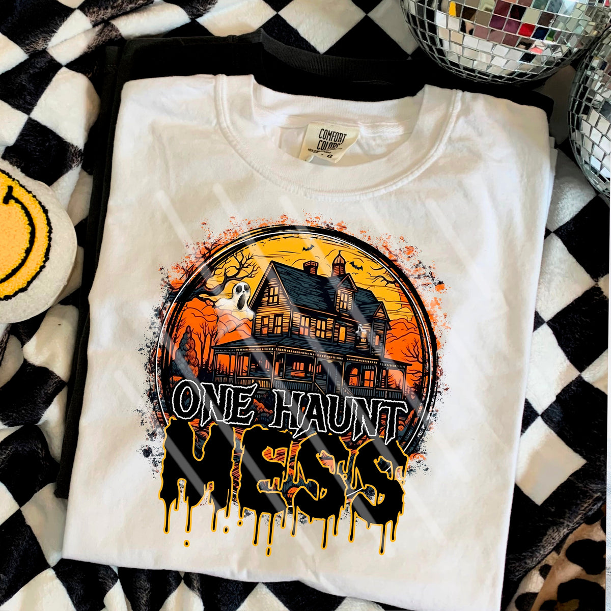 One haunt mess circle DTF transfer