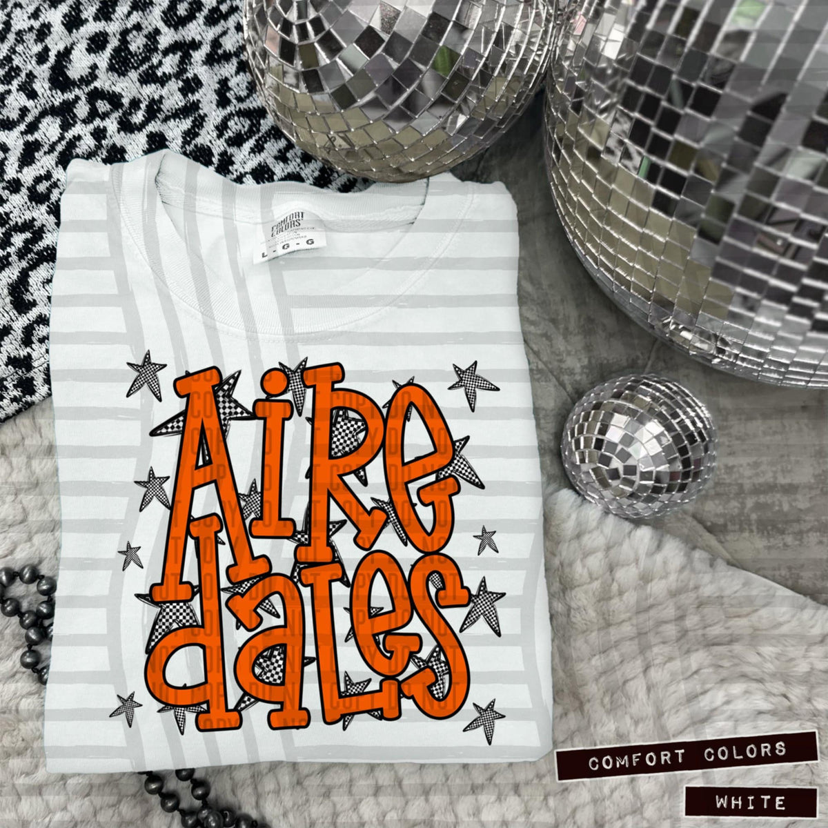 Orange Staggered Mascots (Caplinger)