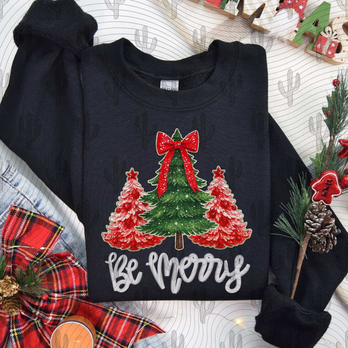 Be Merry red and green trees (crafti) DTF transfer