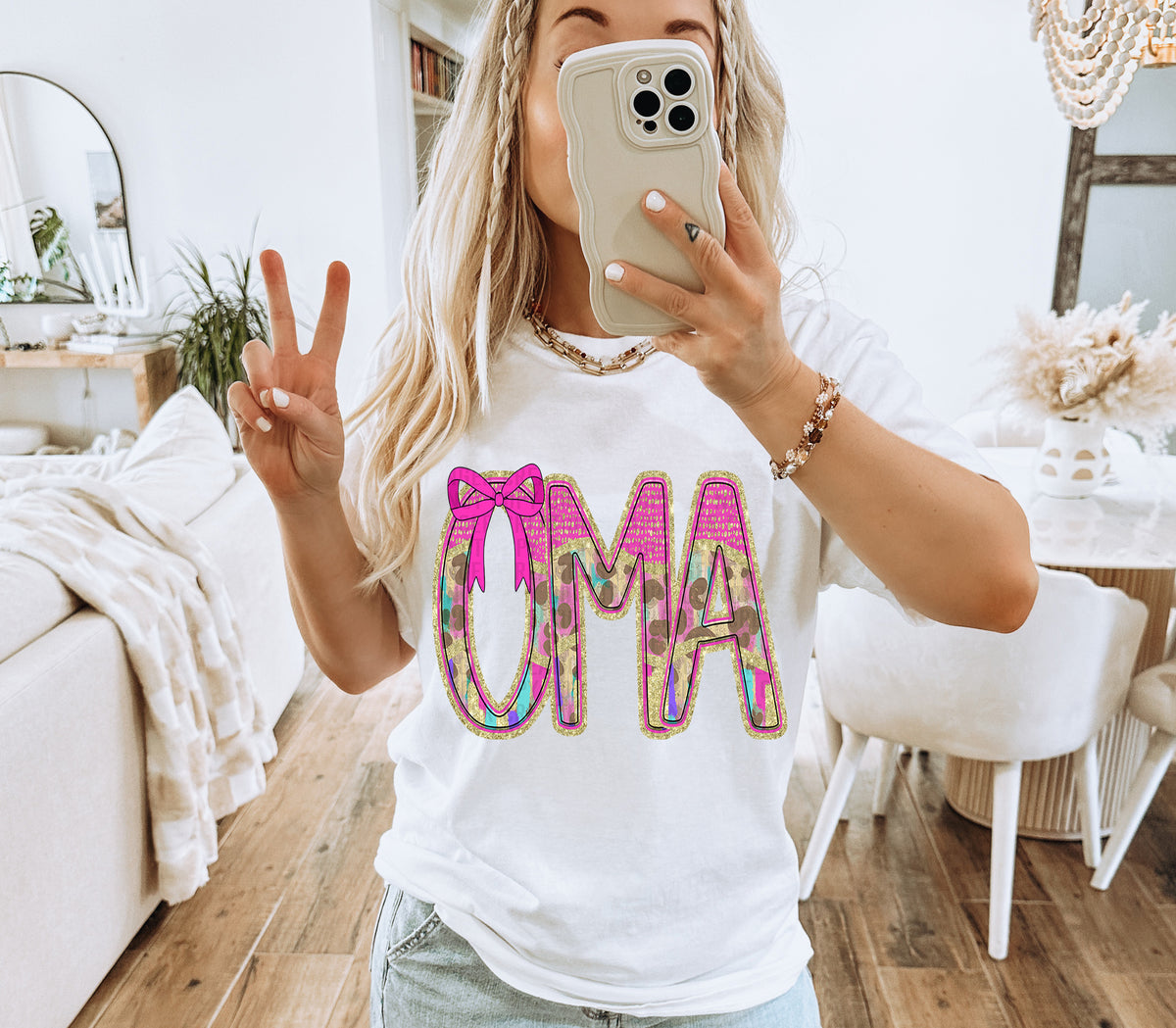 Leopard Oma Small Bow (Caplinger) DTF transfer