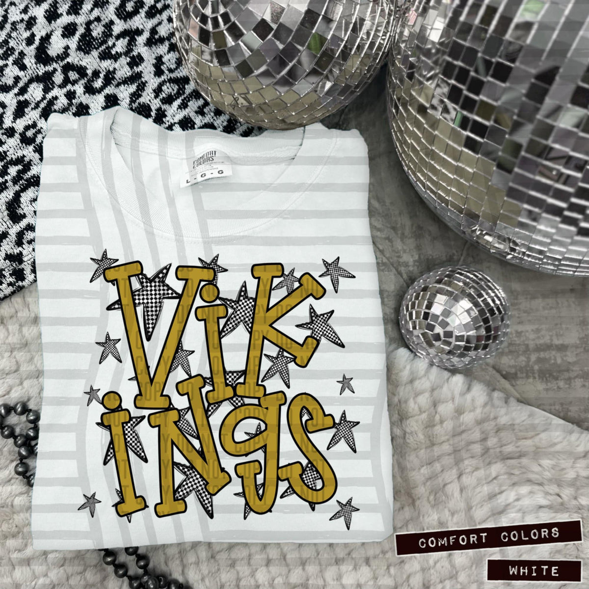 Gold Staggered Mascots (Caplinger)