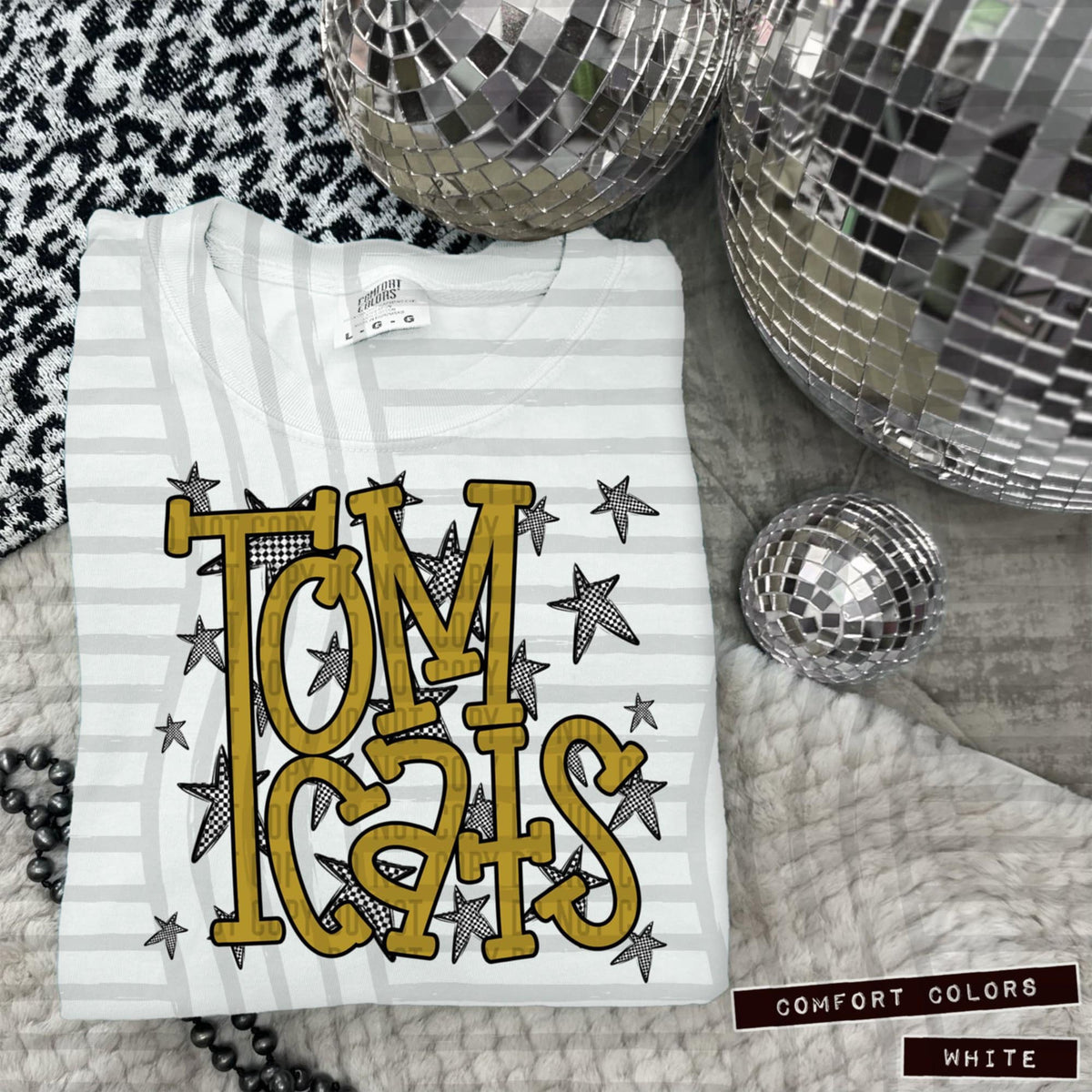 Gold Staggered Mascots (Caplinger)