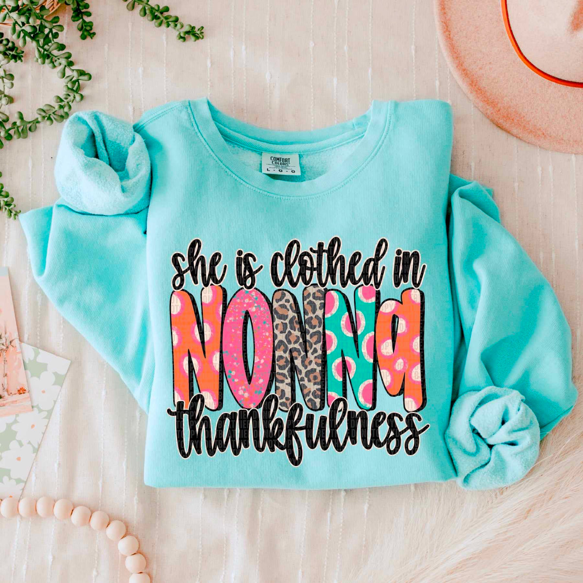 She is clothed in thankfulness nonna 53543 DTF transfer