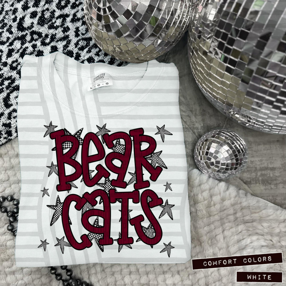 Maroon Staggered Mascots (Caplinger)