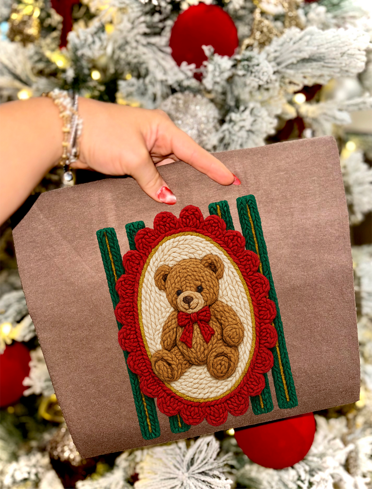 Faux Yarn Bear Frame 117238 DTF Transfer