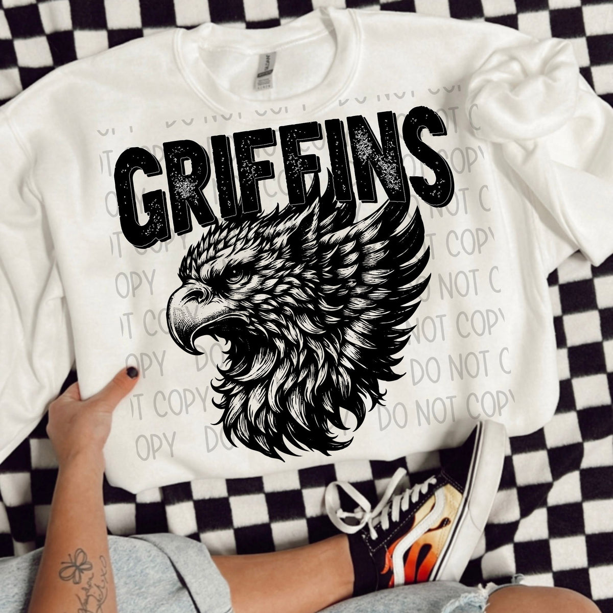 Griffins black/white outline DTF transfer